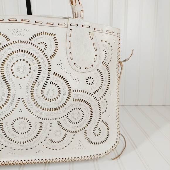 Julie Miles White Leather Cut Out Tote 0008 - Picture 3 of 15